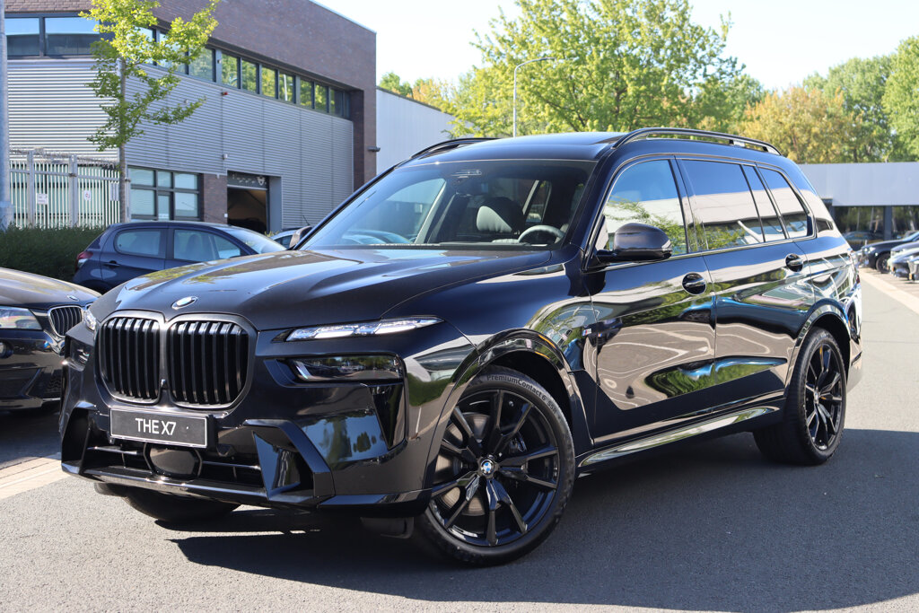BMW X7 2