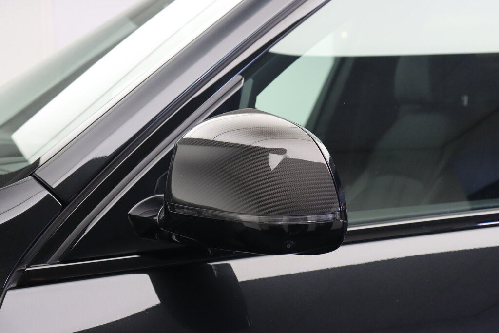 BMW X7 9