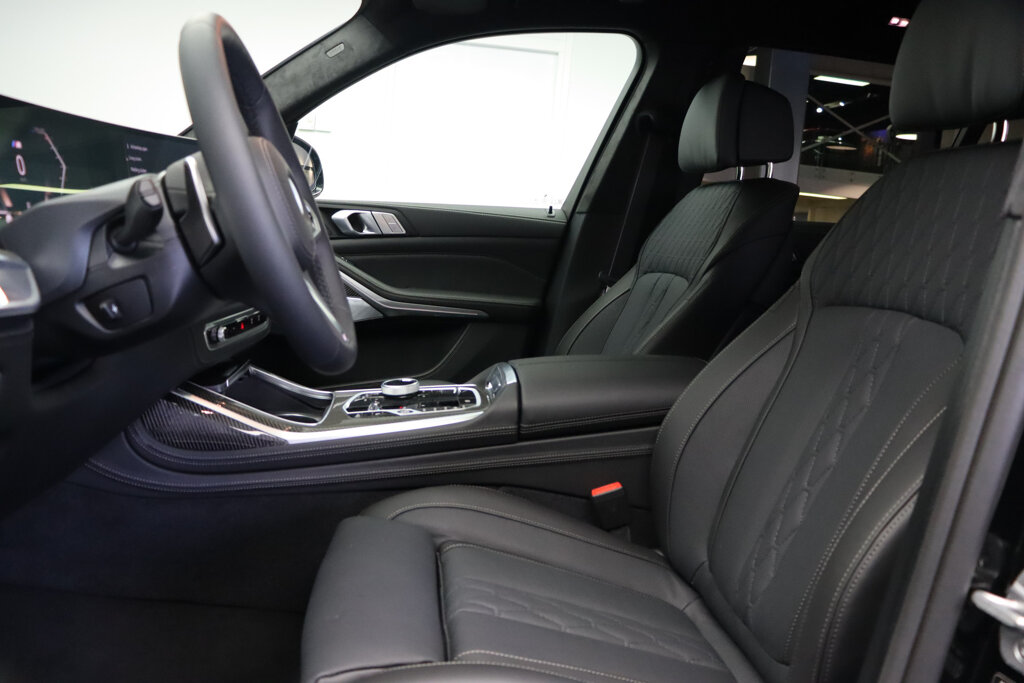 BMW X7 16