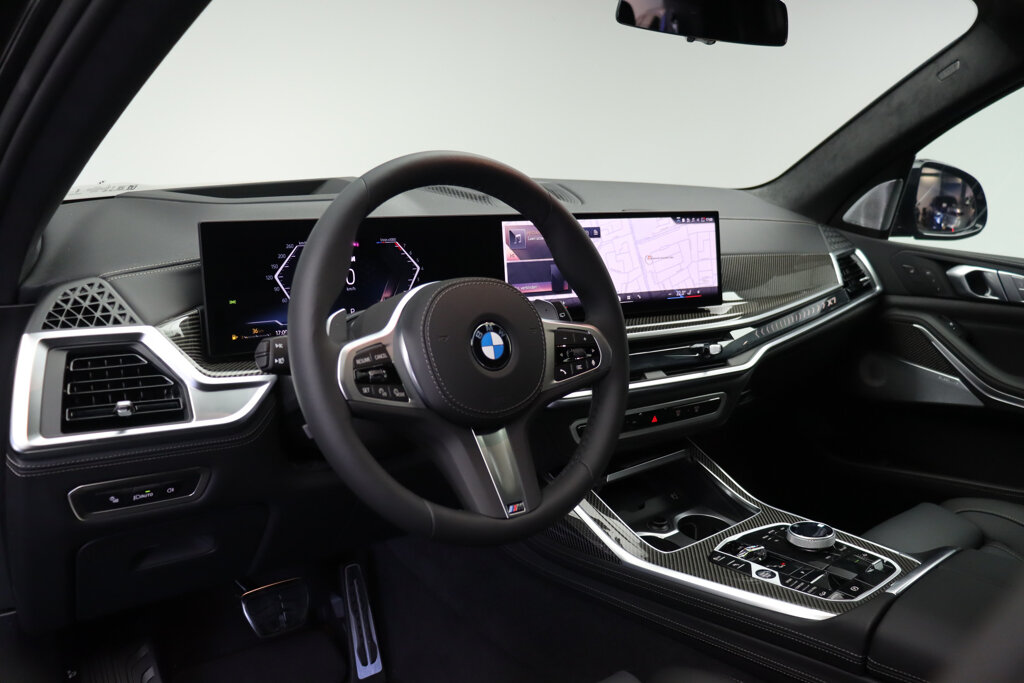 BMW X7 18