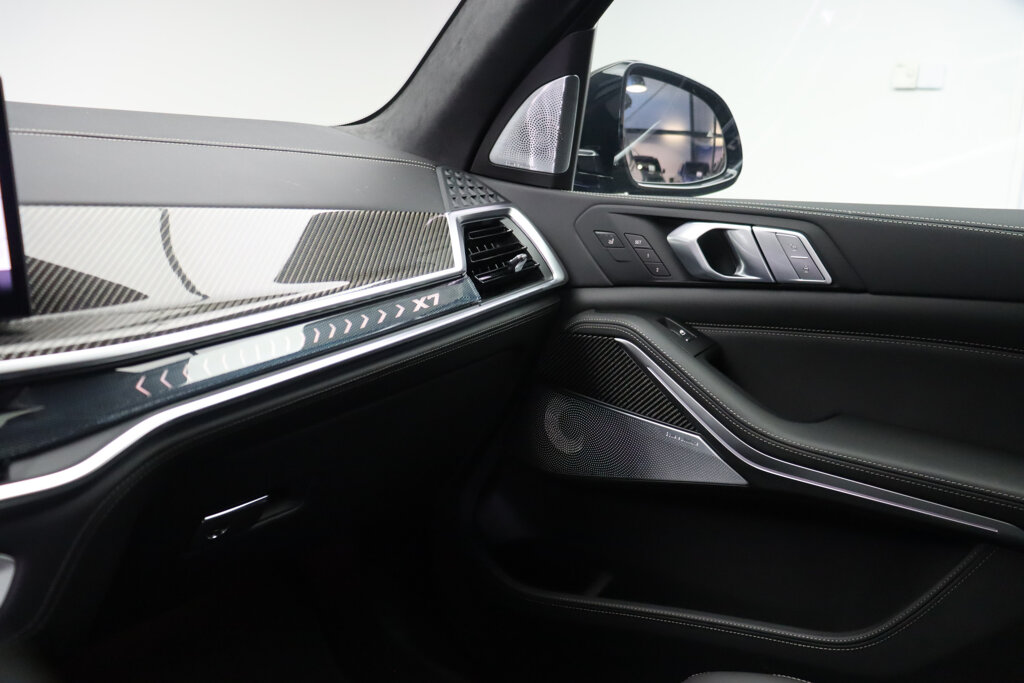 BMW X7 34