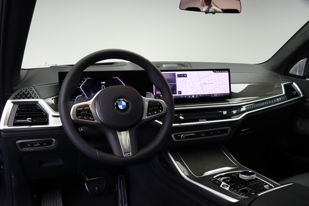 BMW X7 42