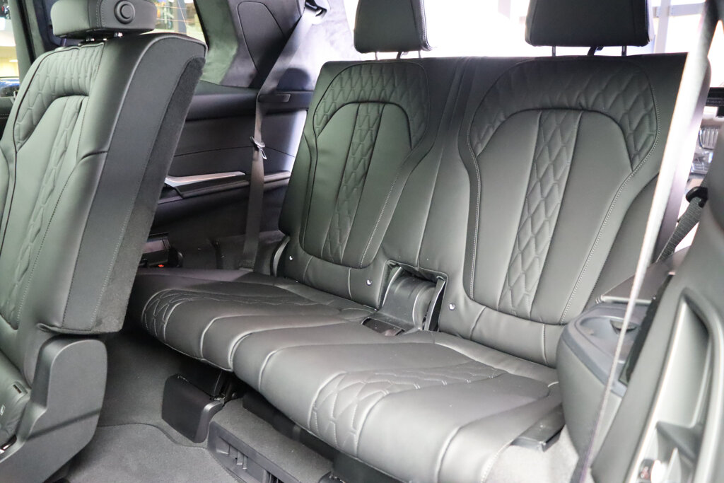 BMW X7 49
