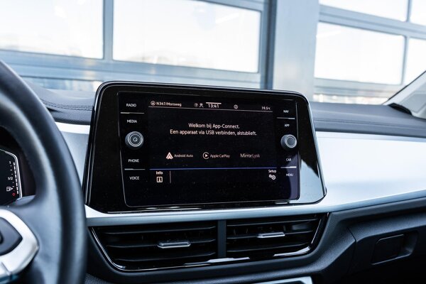 Apple Carplay/Android Auto