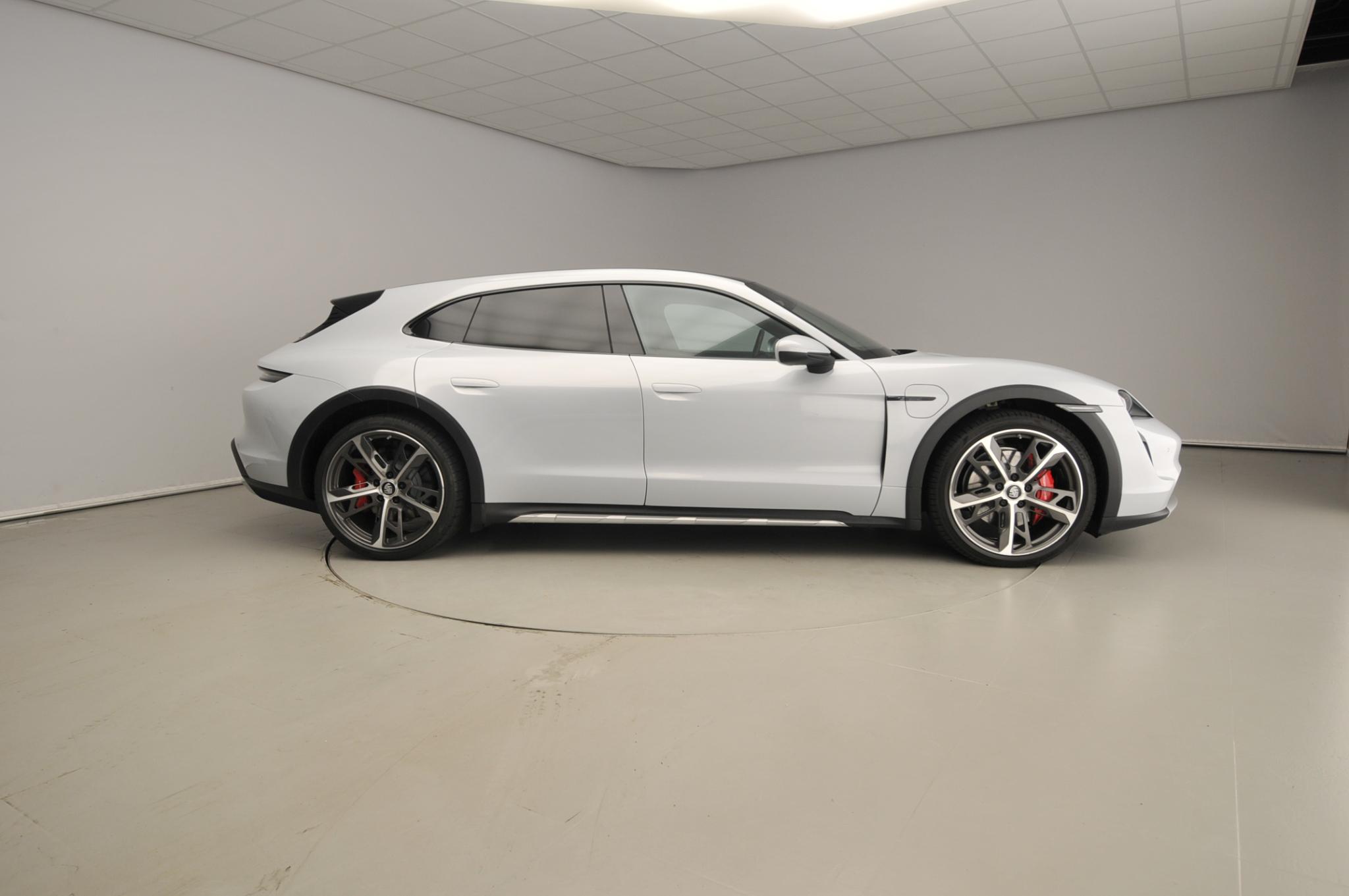 Porsche Taycan Cross Turismo 4S 93 kWh - Afbeelding 4