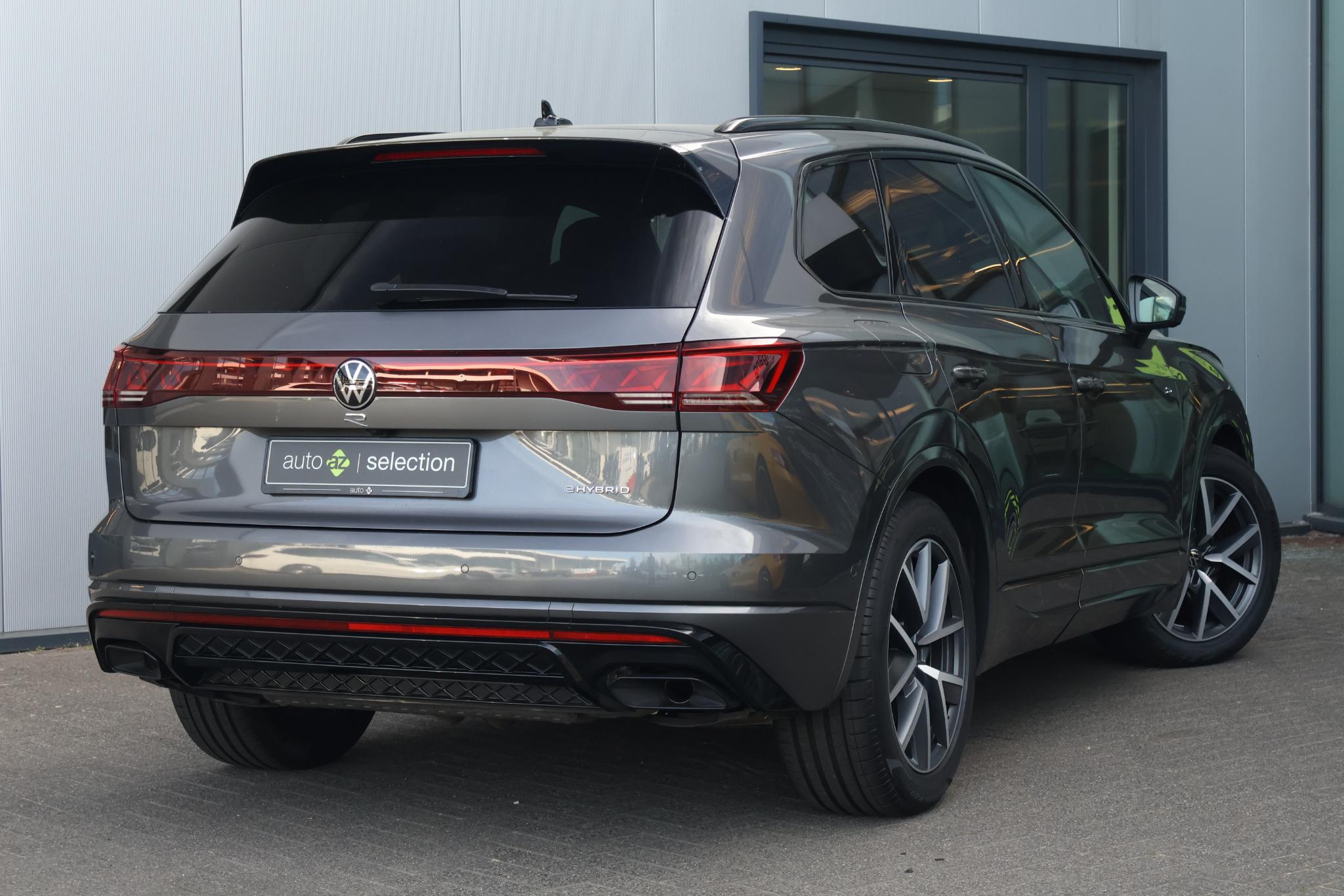 Volkswagen Touareg 3.0 TSi eHybrid 4MOTION R - Bild 2
