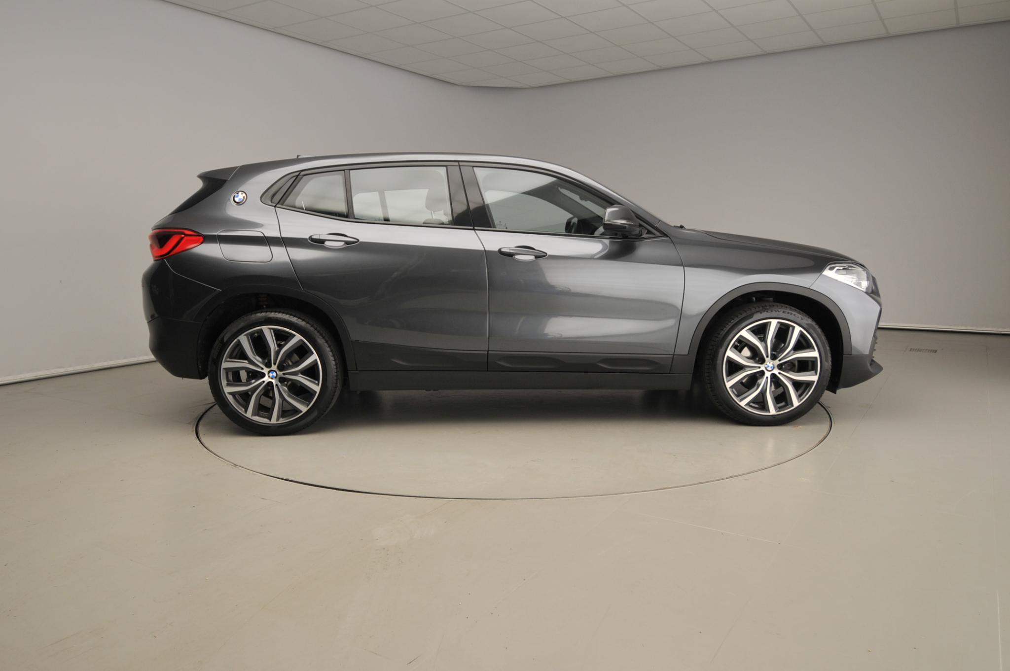 BMW X2 sDrive18i - Bild 4