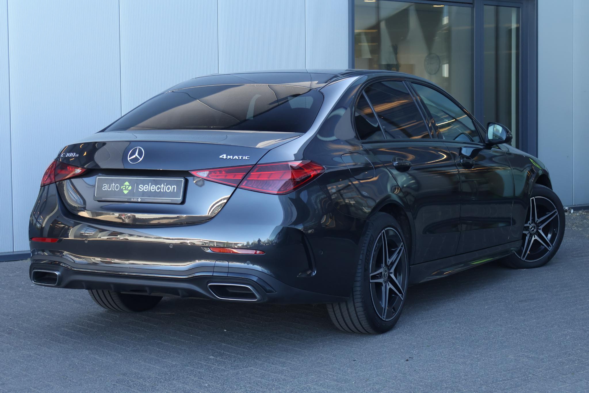 Mercedes-Benz C-Klasse 300 e 4MATIC AMG Line - Bild 2