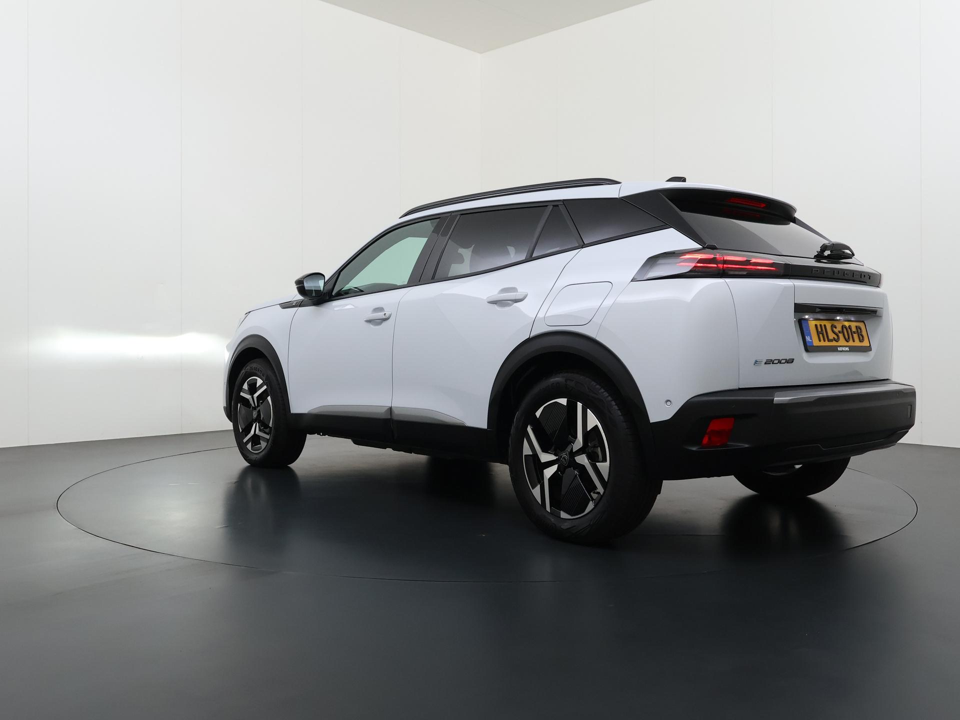 Peugeot e-2008