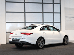 Mercedes-Benz CLA Coupé 200 Premium - Afbeelding 2
