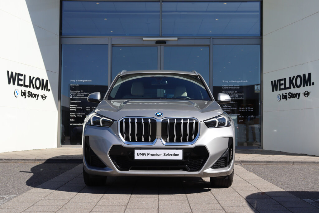 BMW X1 3