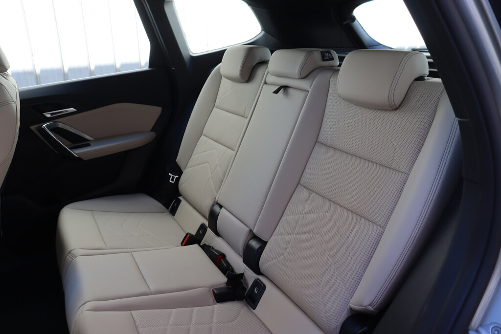 BMW X1 6