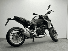 BMW F 900 R Black - Afbeelding 3
