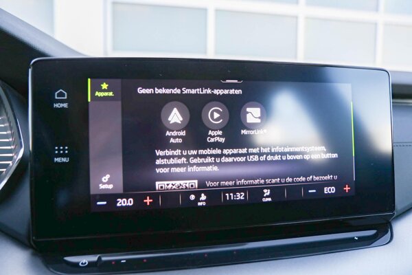 Apple Carplay/Android Auto