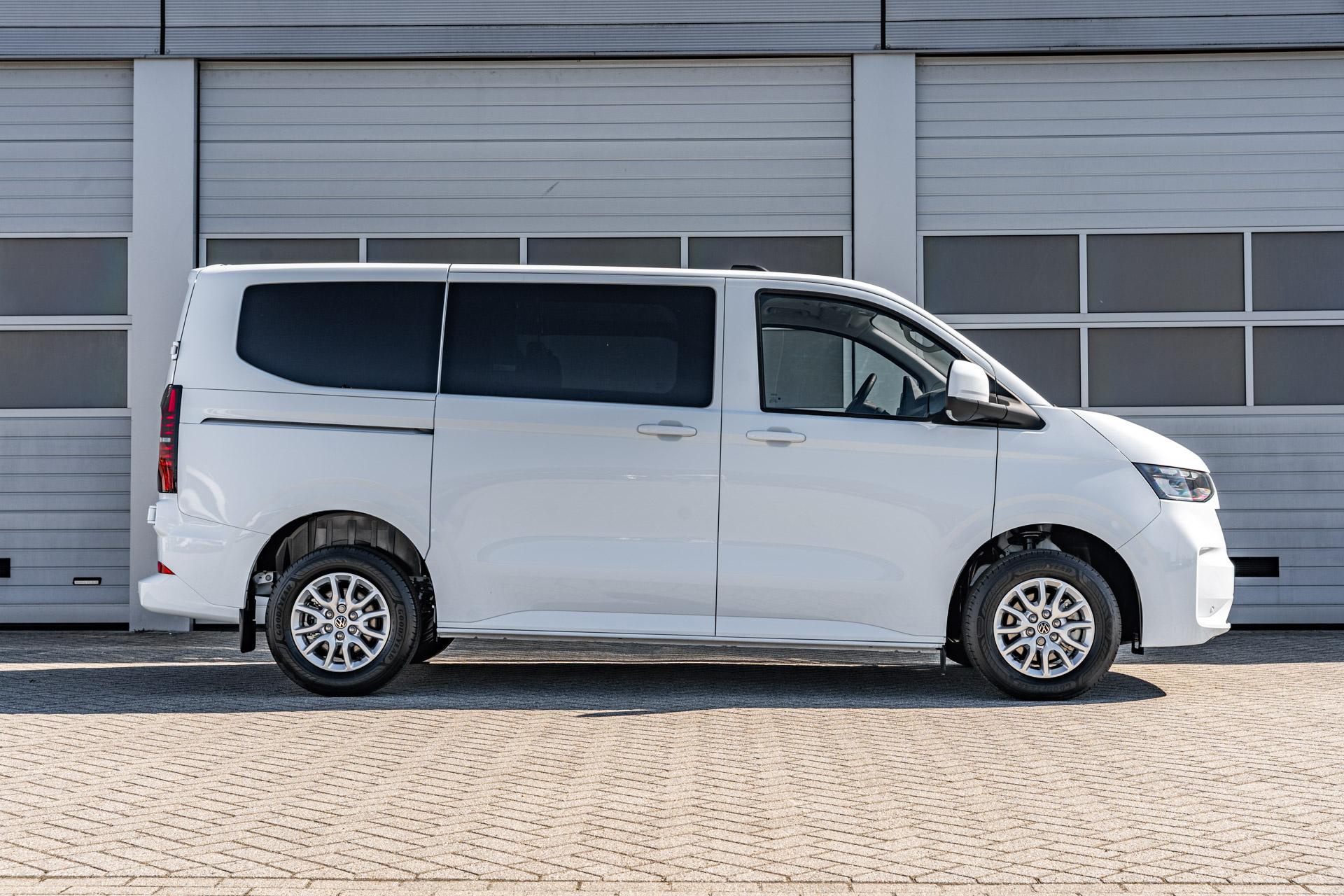Volkswagen Transporter 2.0 TDI 150pk DC L1H1 28 Style - Afbeelding 3