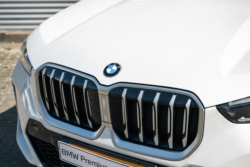 BMW X1 6