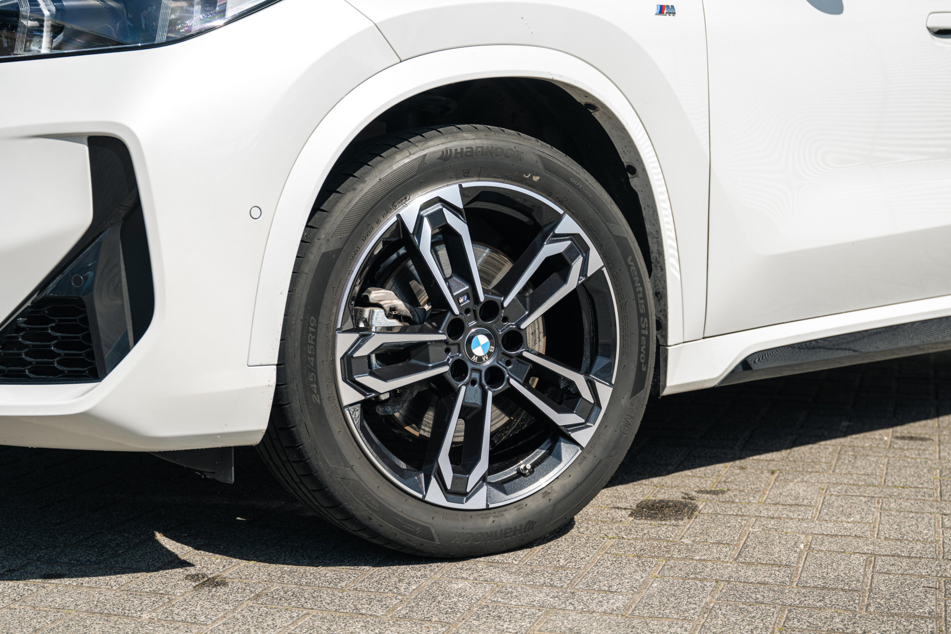 BMW X1 8