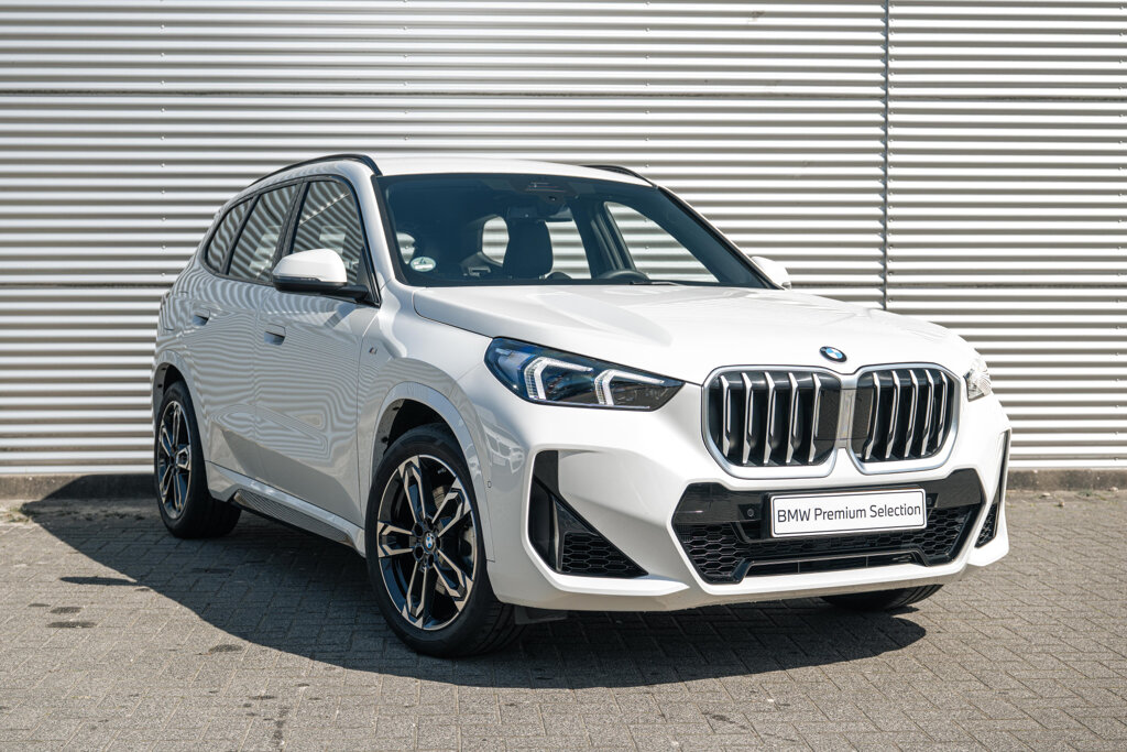 BMW X1 11