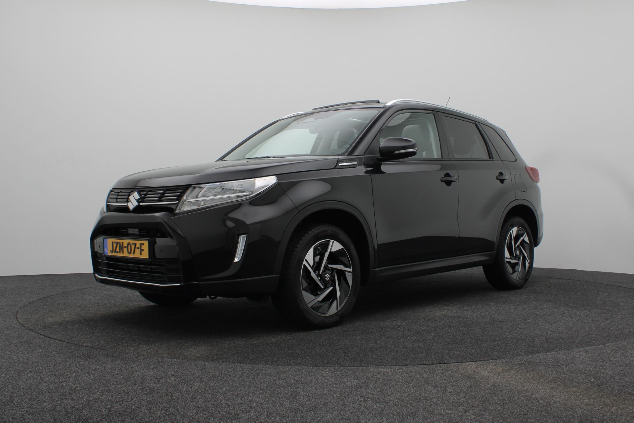 Suzuki Vitara 1.4 Boosterjet Style Smart Hybrid