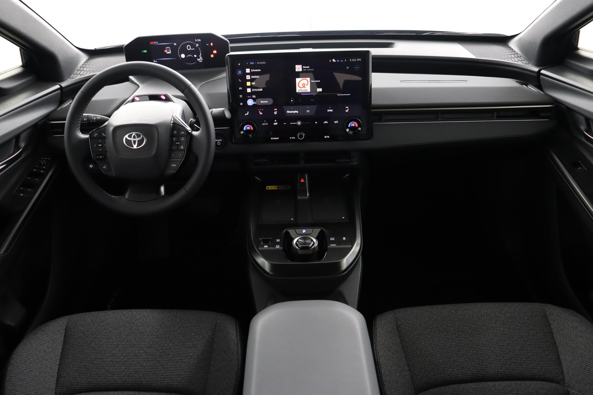 Toyota bZ4X Dynamic 73 kWh - Afbeelding 4