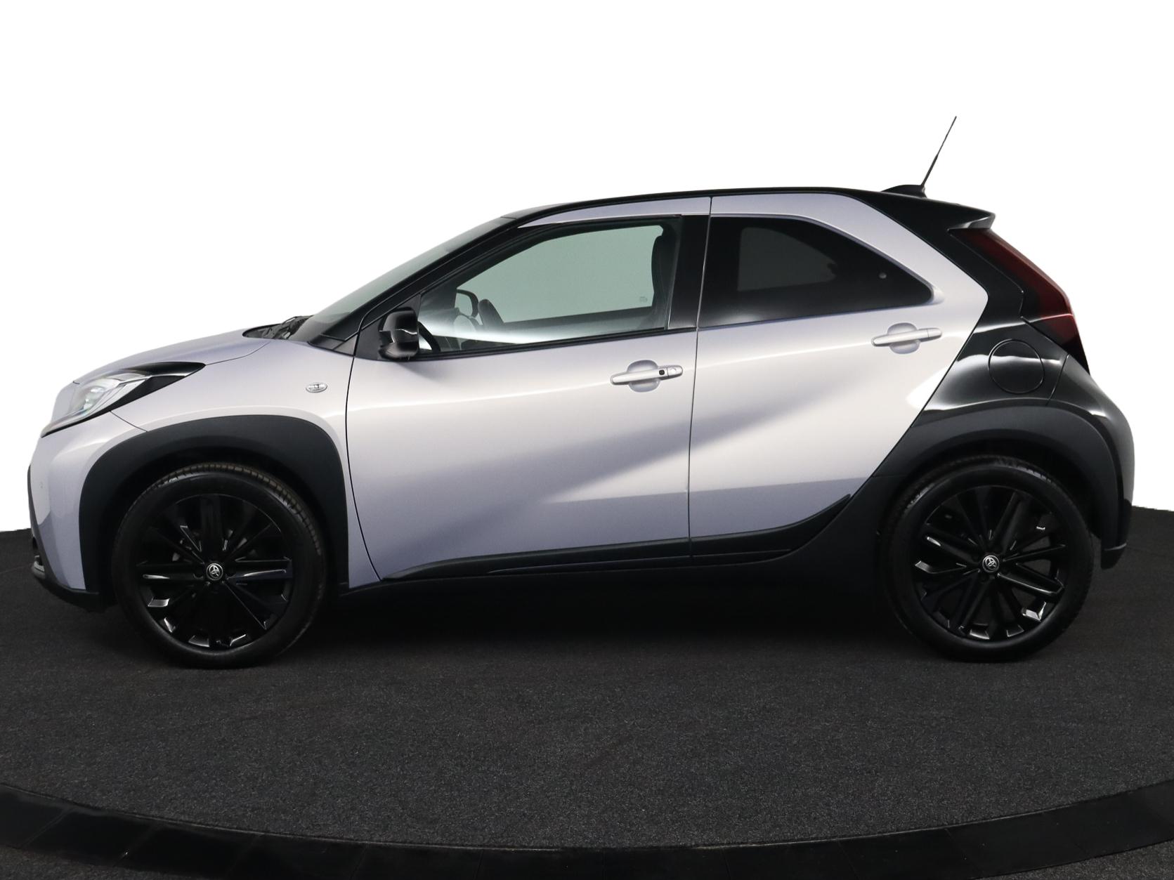 Toyota Aygo X 1.0 VVT-i MT JBL - Afbeelding 3