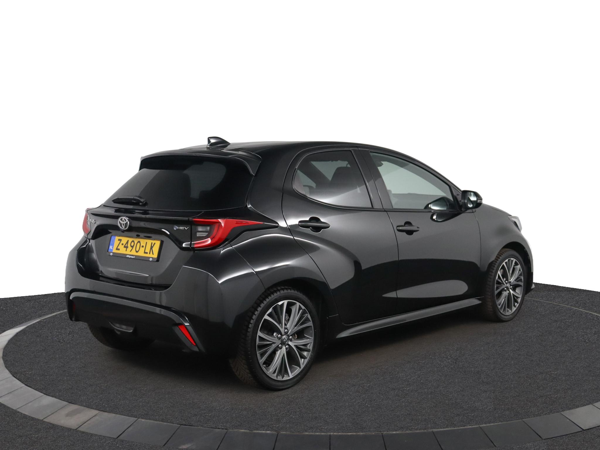 Toyota Yaris 1.5 Hybrid 130 Executive - Afbeelding 2