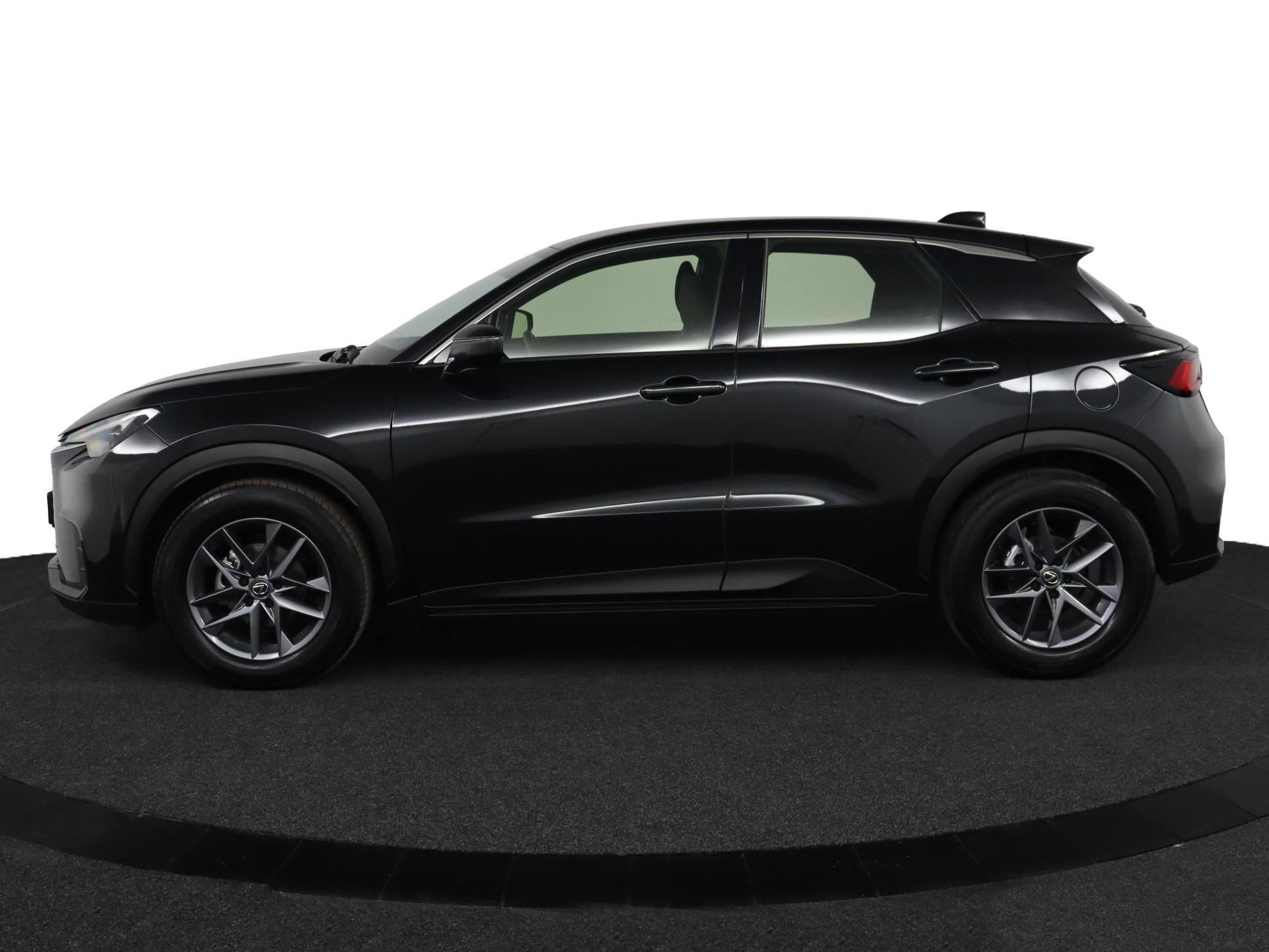 Lexus LBX Elegant 2WD - Afbeelding 3