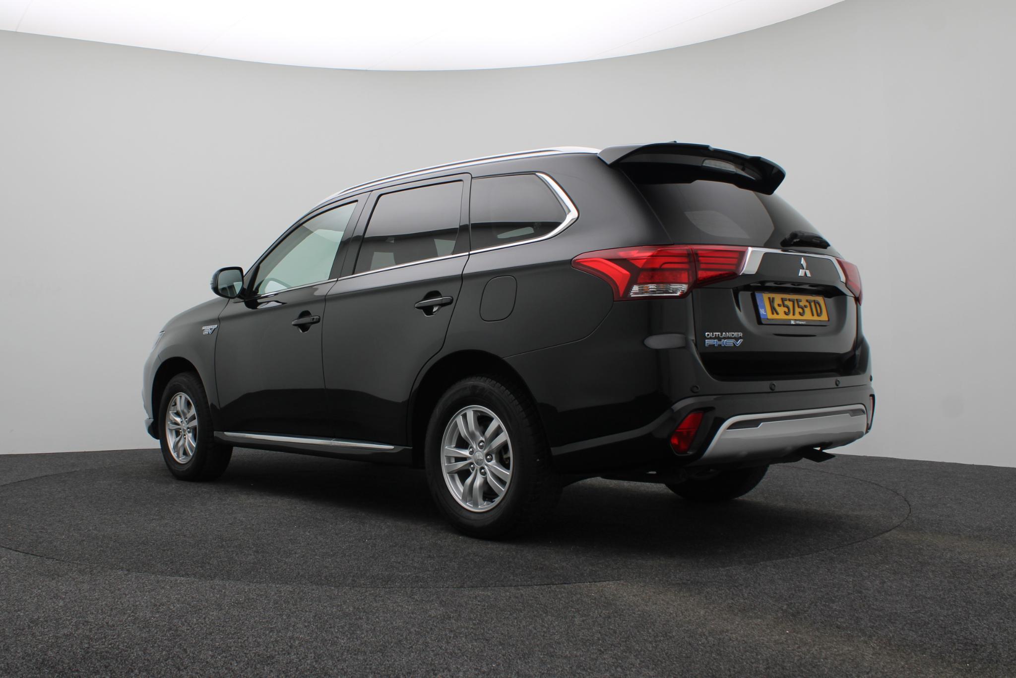 Mitsubishi Outlander 2.4 PHEV Pure - Afbeelding 4