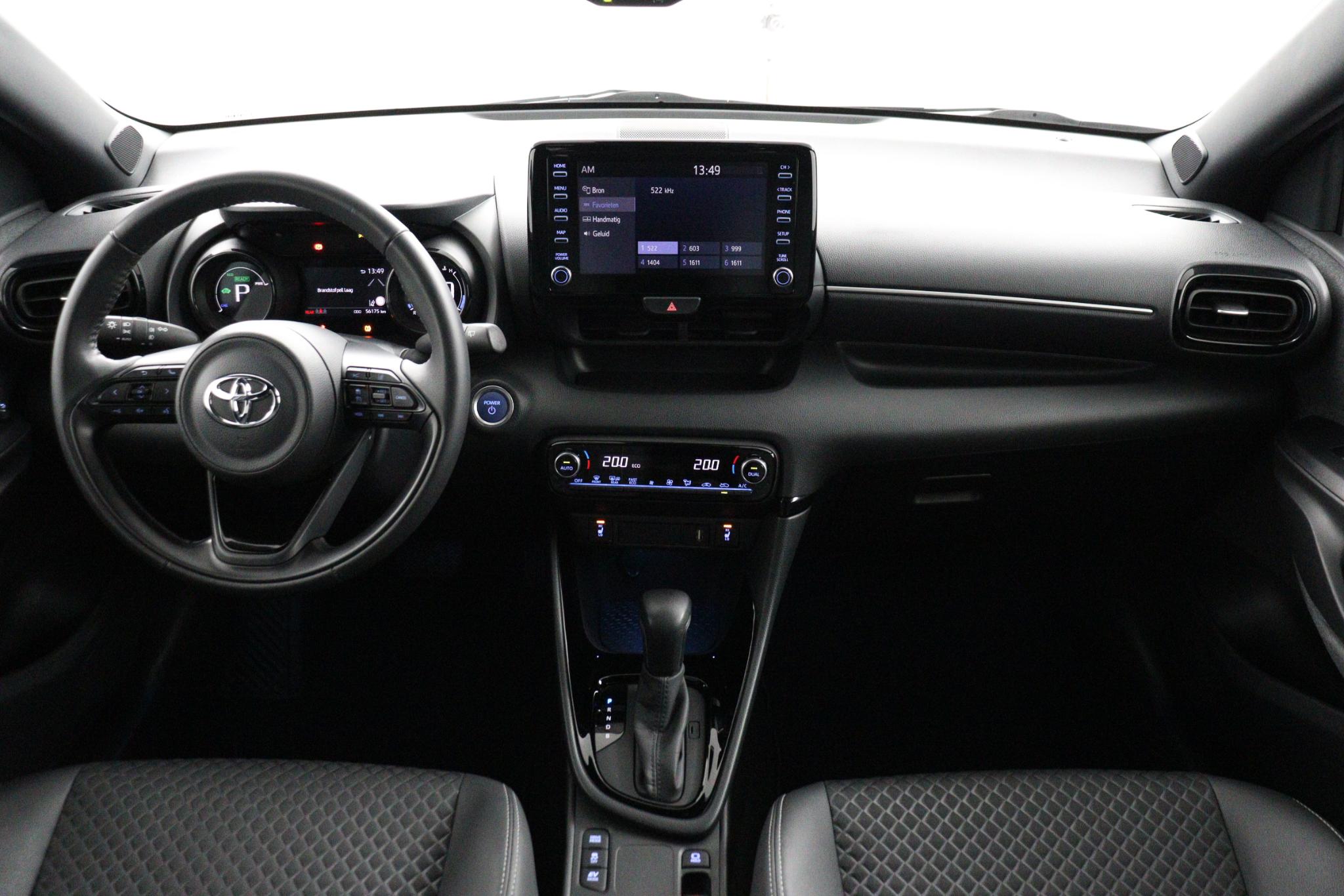 Toyota Yaris 1.5 Hybrid Executive Sport - Afbeelding 4