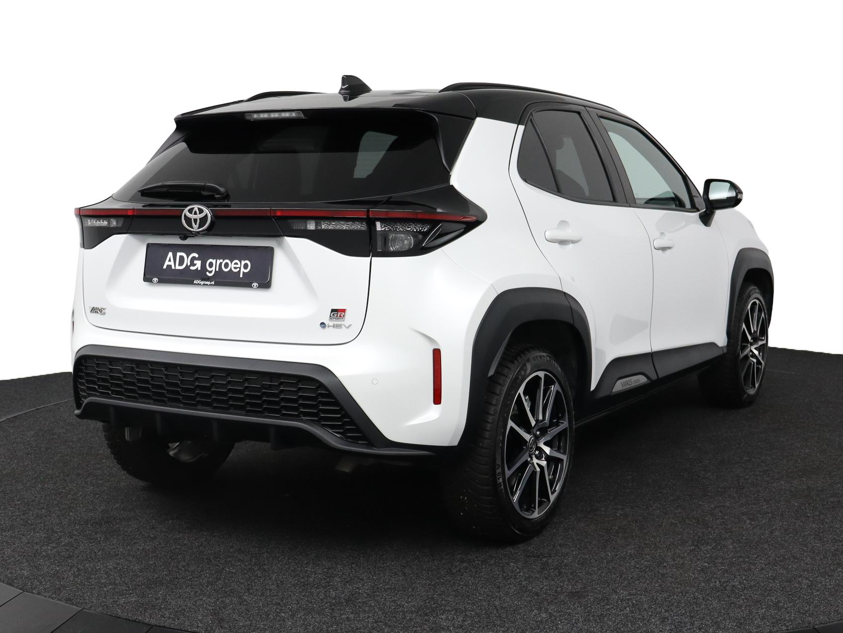 Toyota Yaris Cross 1.5 Hybrid 130 GR SPORT - Afbeelding 2