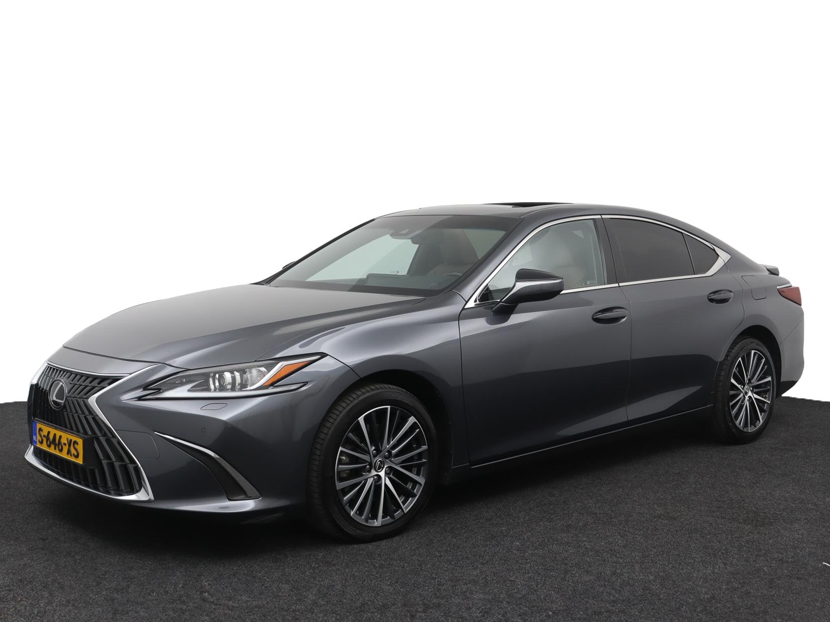 Lexus ES 300h Business Line