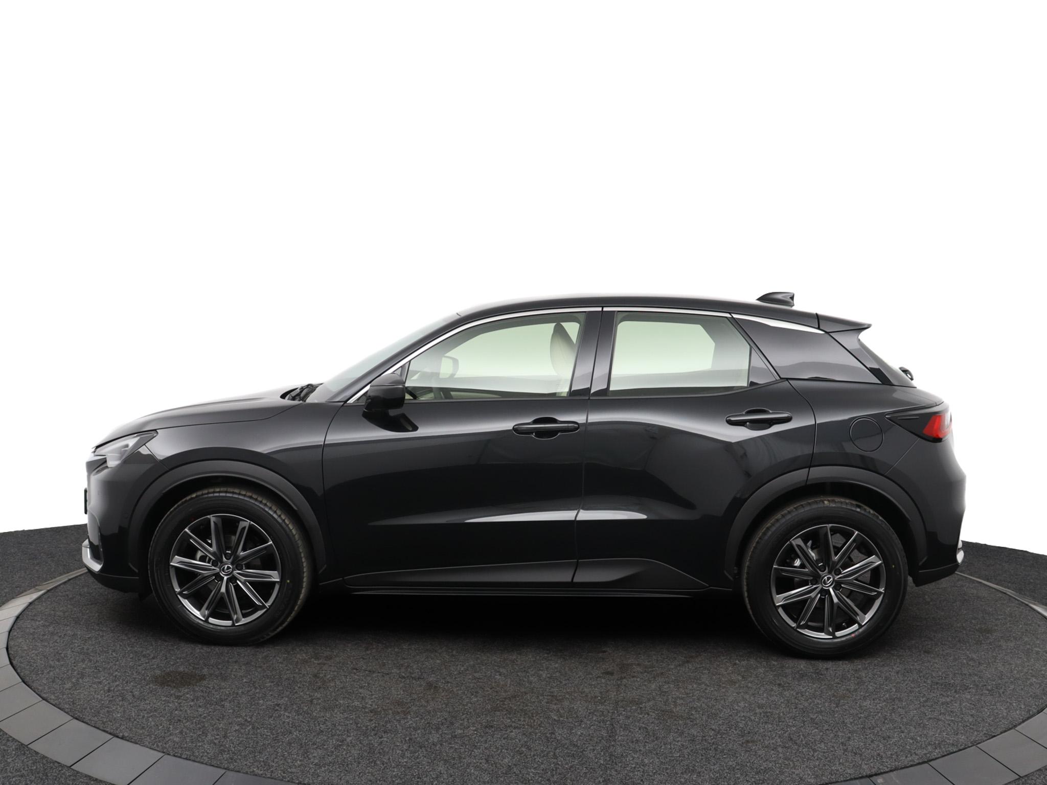 Lexus LBX Elegant 2WD - Afbeelding 3