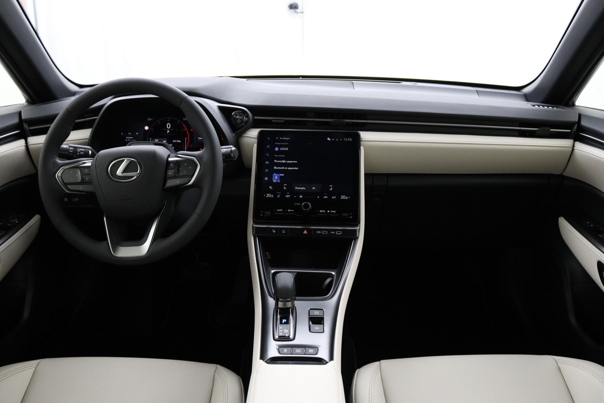 Lexus LBX Elegant 2WD - Afbeelding 4
