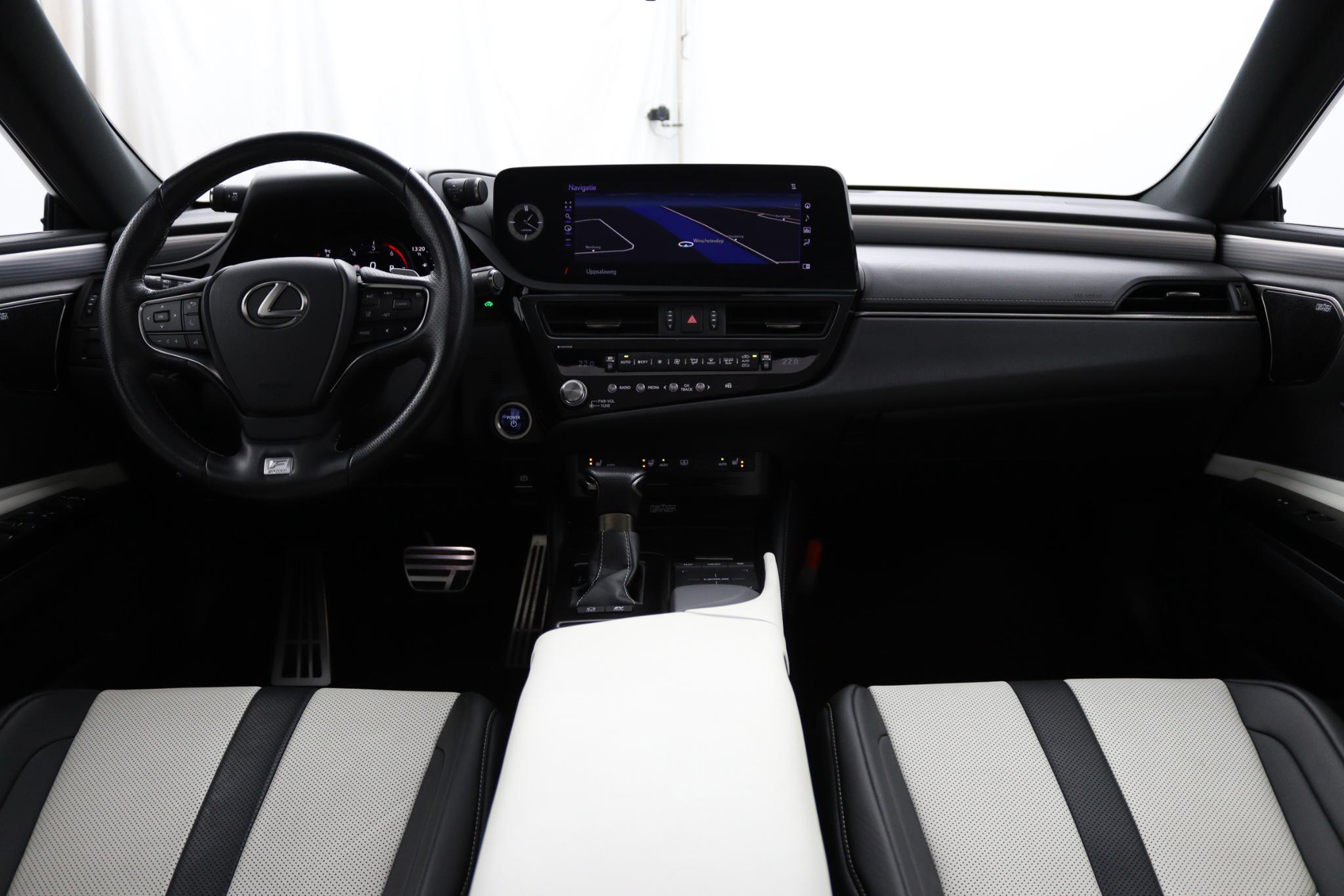 Lexus ES 300h F Sport Line - Afbeelding 4