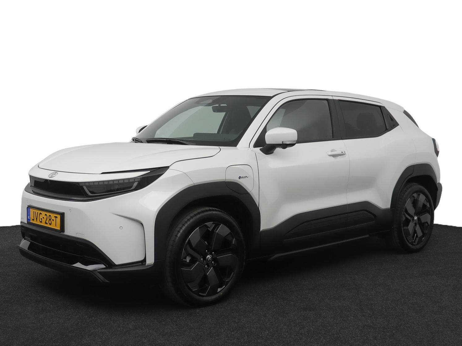 Toyota Urban Cruiser Executive 61 kWh