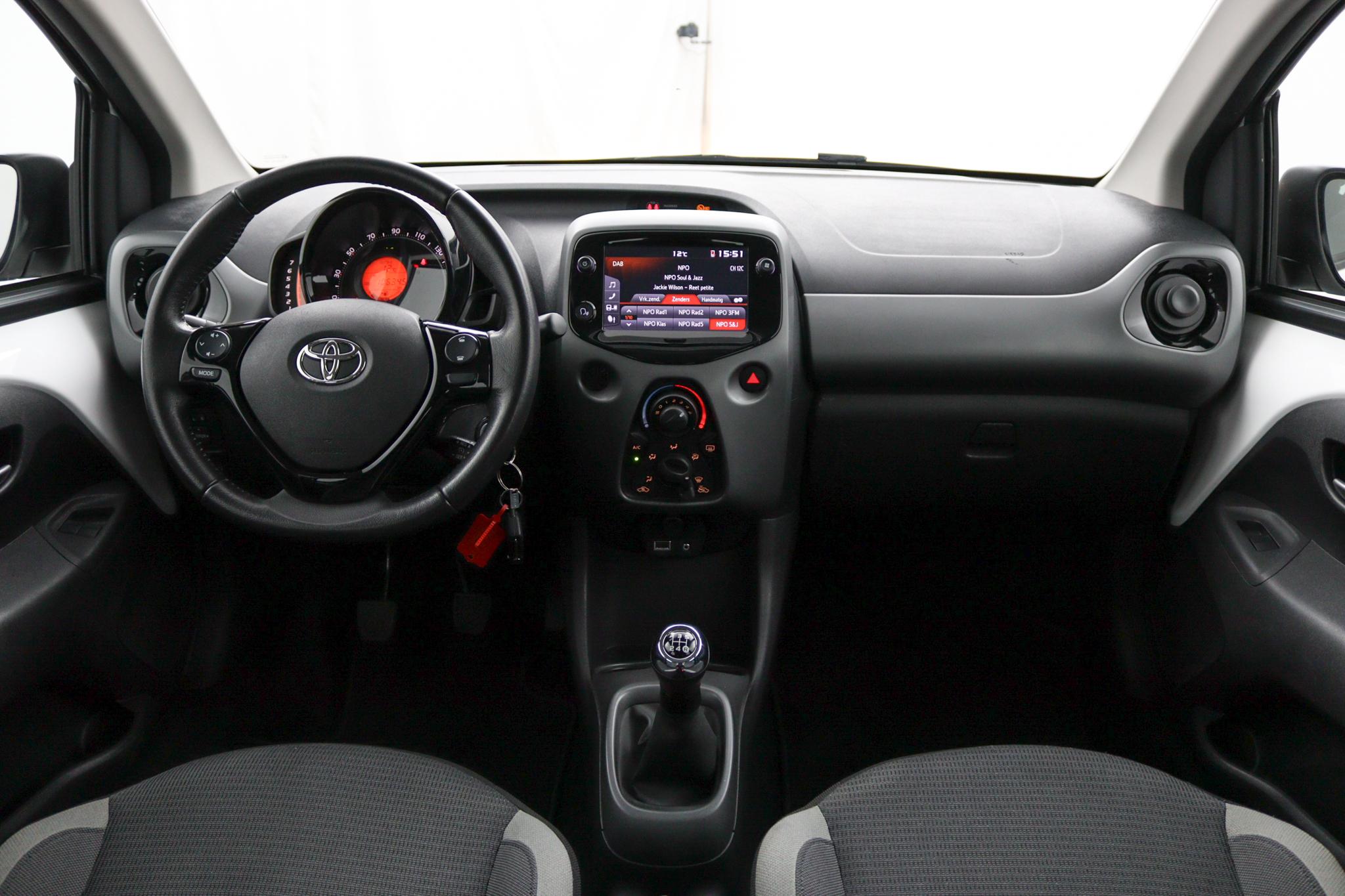 Toyota Aygo 1.0 VVT-i x-play - Afbeelding 4