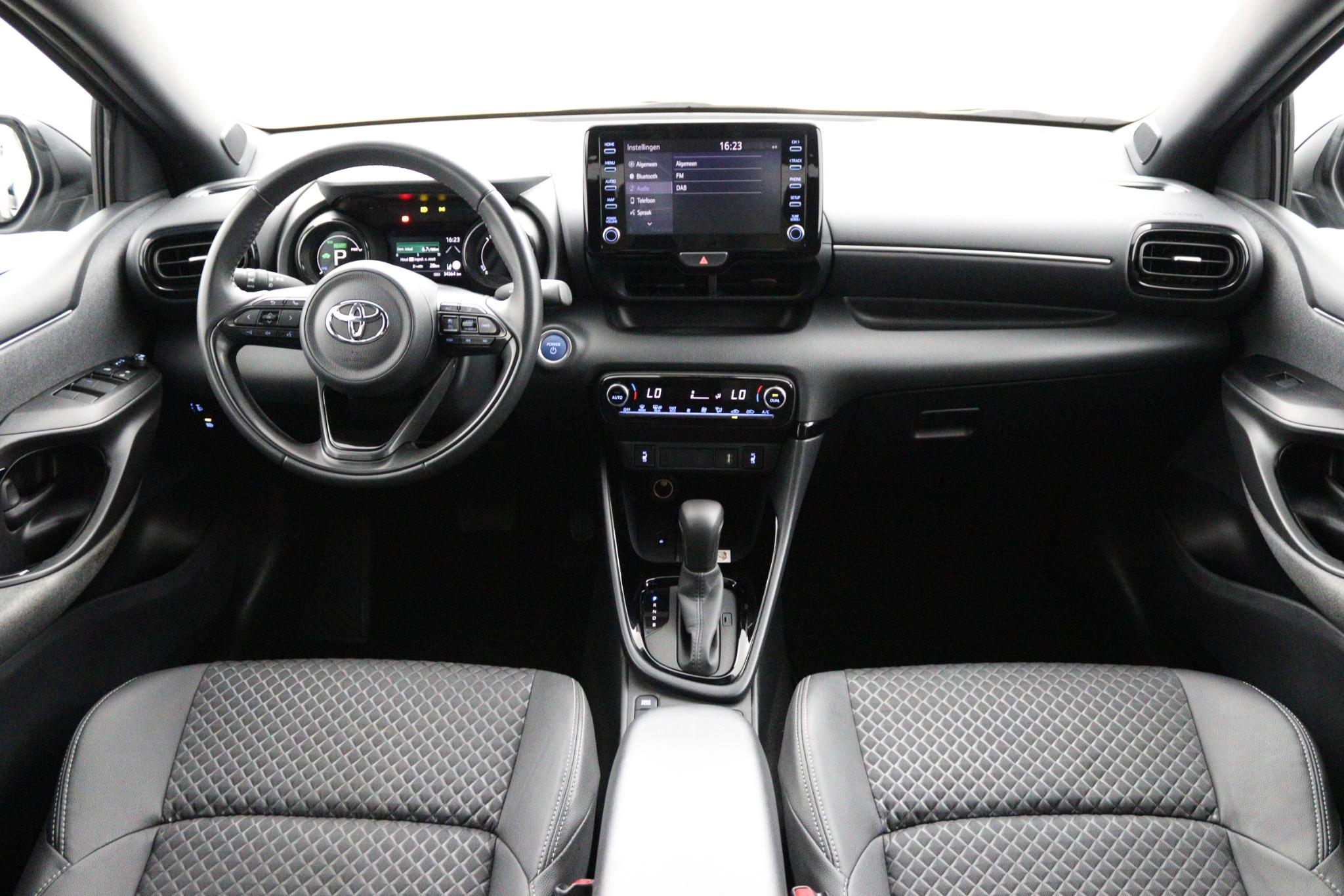Toyota Yaris 1.5 Hybrid Executive - Afbeelding 4