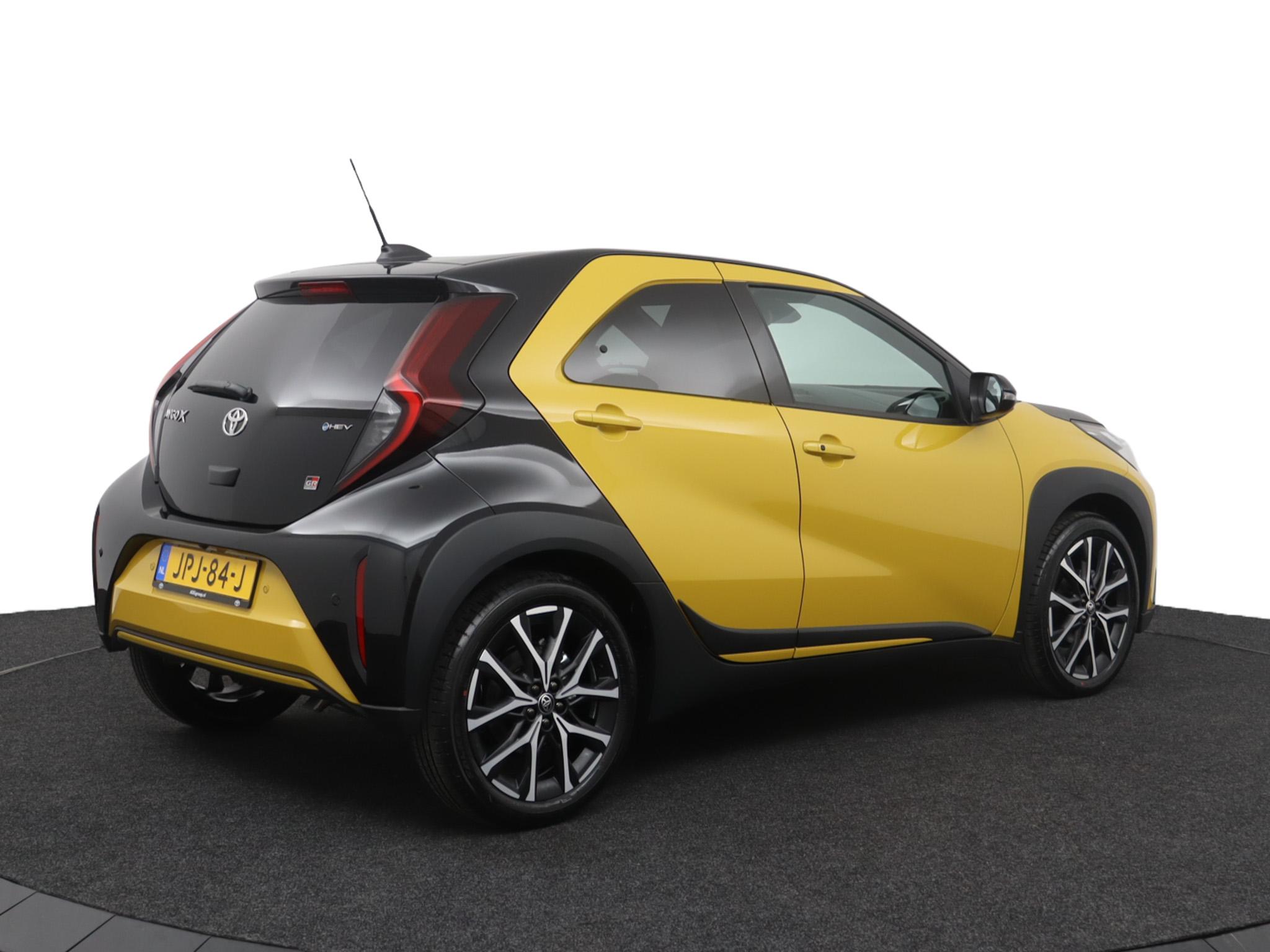 Toyota Aygo X Hybrid 115 GR Sport - Afbeelding 2