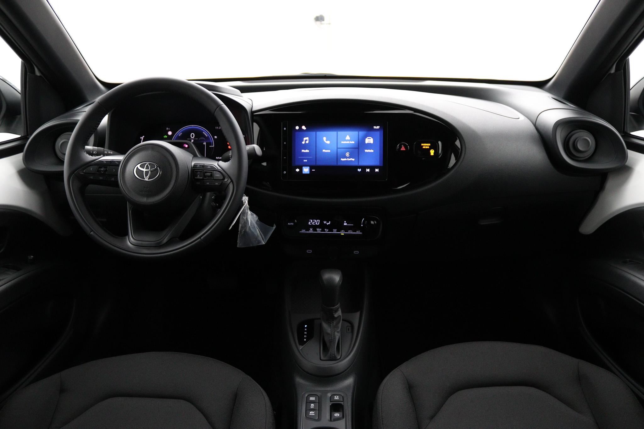 Toyota Aygo X Hybrid 115 play - Afbeelding 4