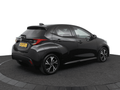 Toyota Yaris 1.5 Hybrid 115 Dynamic - Afbeelding 2