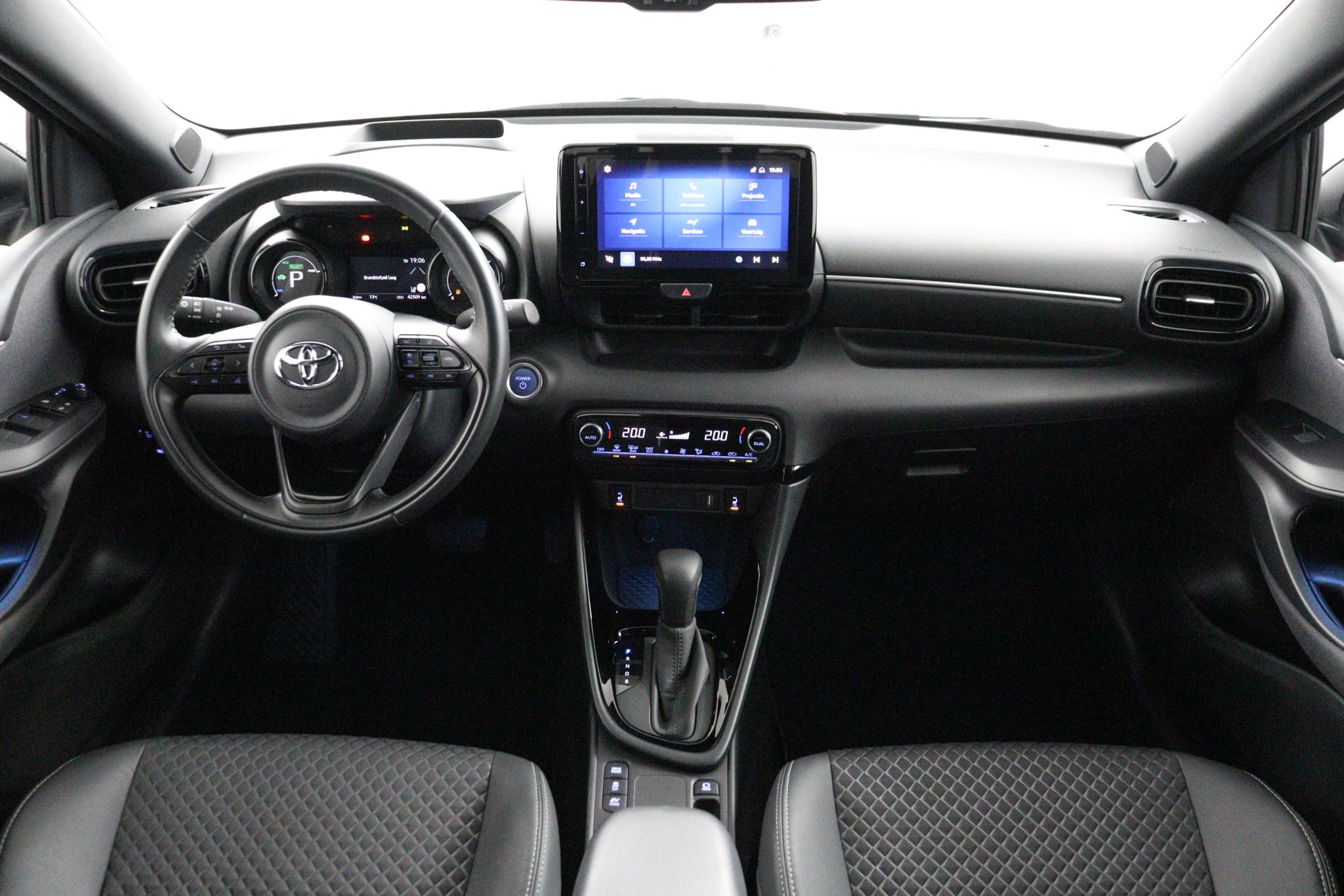 Toyota Yaris 1.5 Hybrid Executive - Afbeelding 4