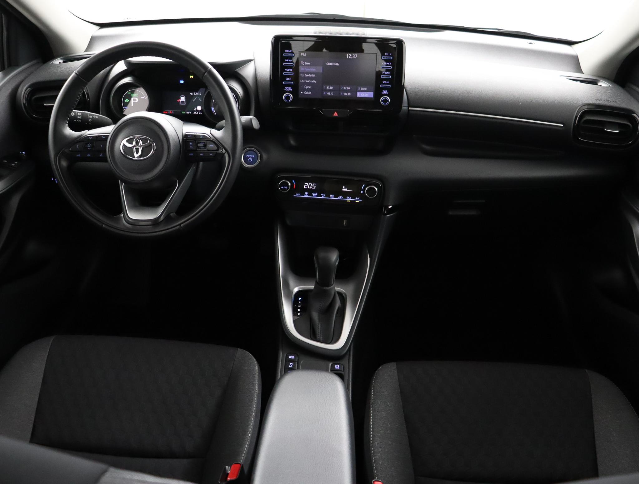 Toyota Yaris 1.5 Hybrid Dynamic - Afbeelding 4