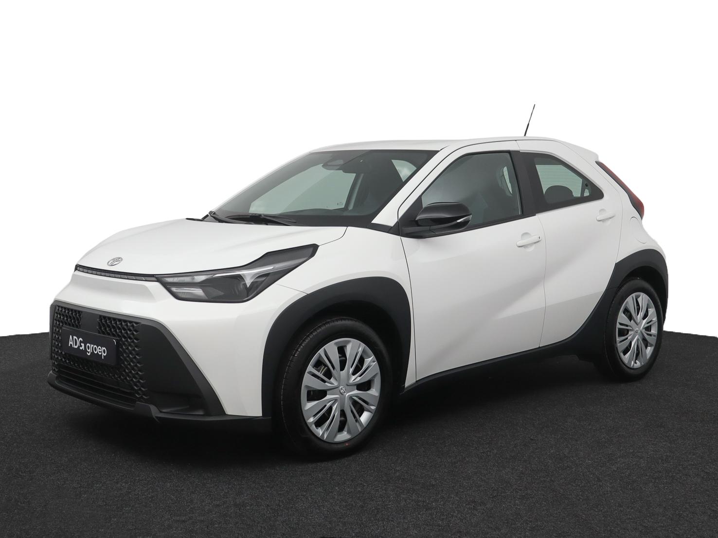 Toyota Aygo X Hybrid 115 play