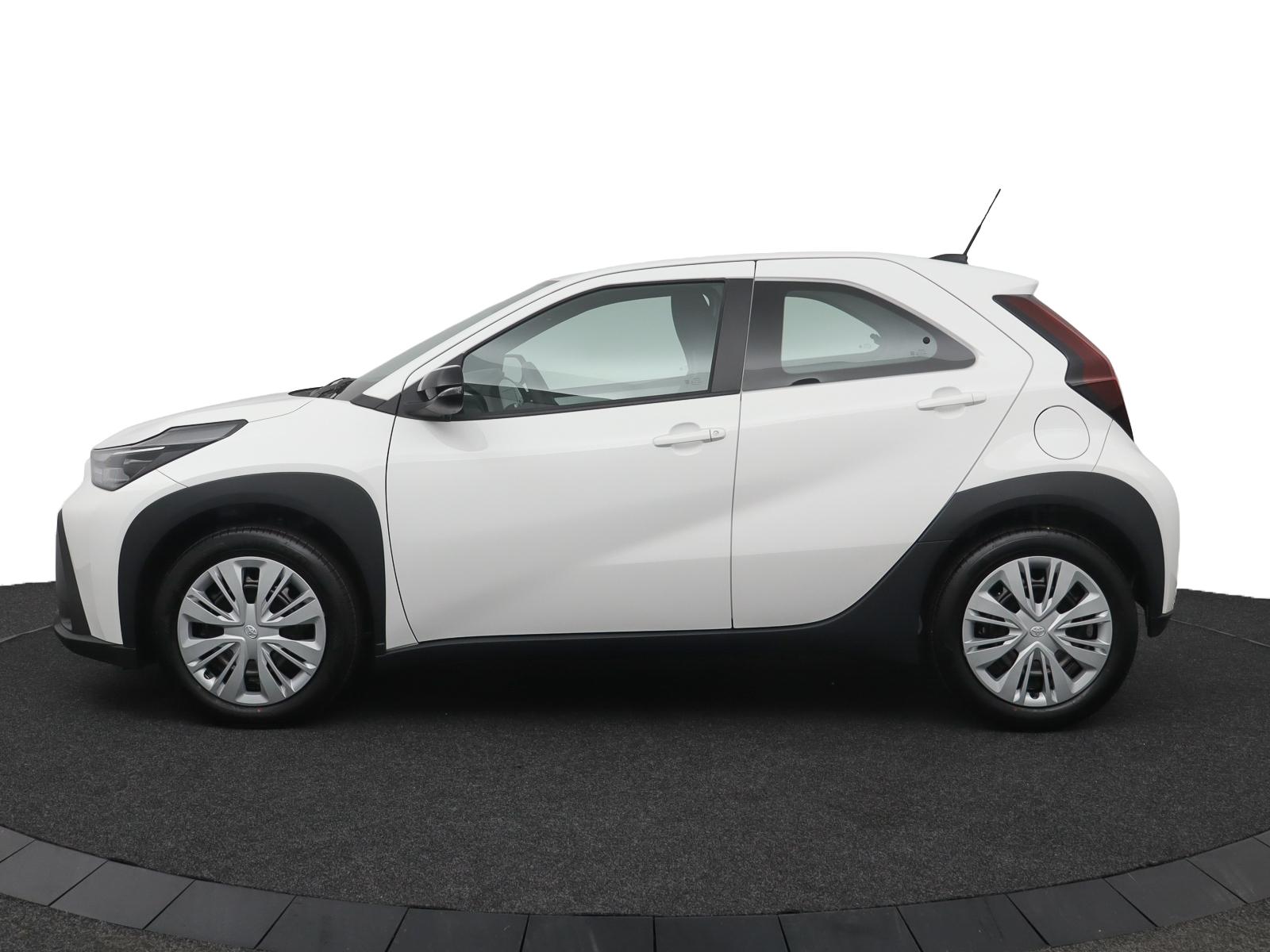 Toyota Aygo X Hybrid 115 play - Afbeelding 3