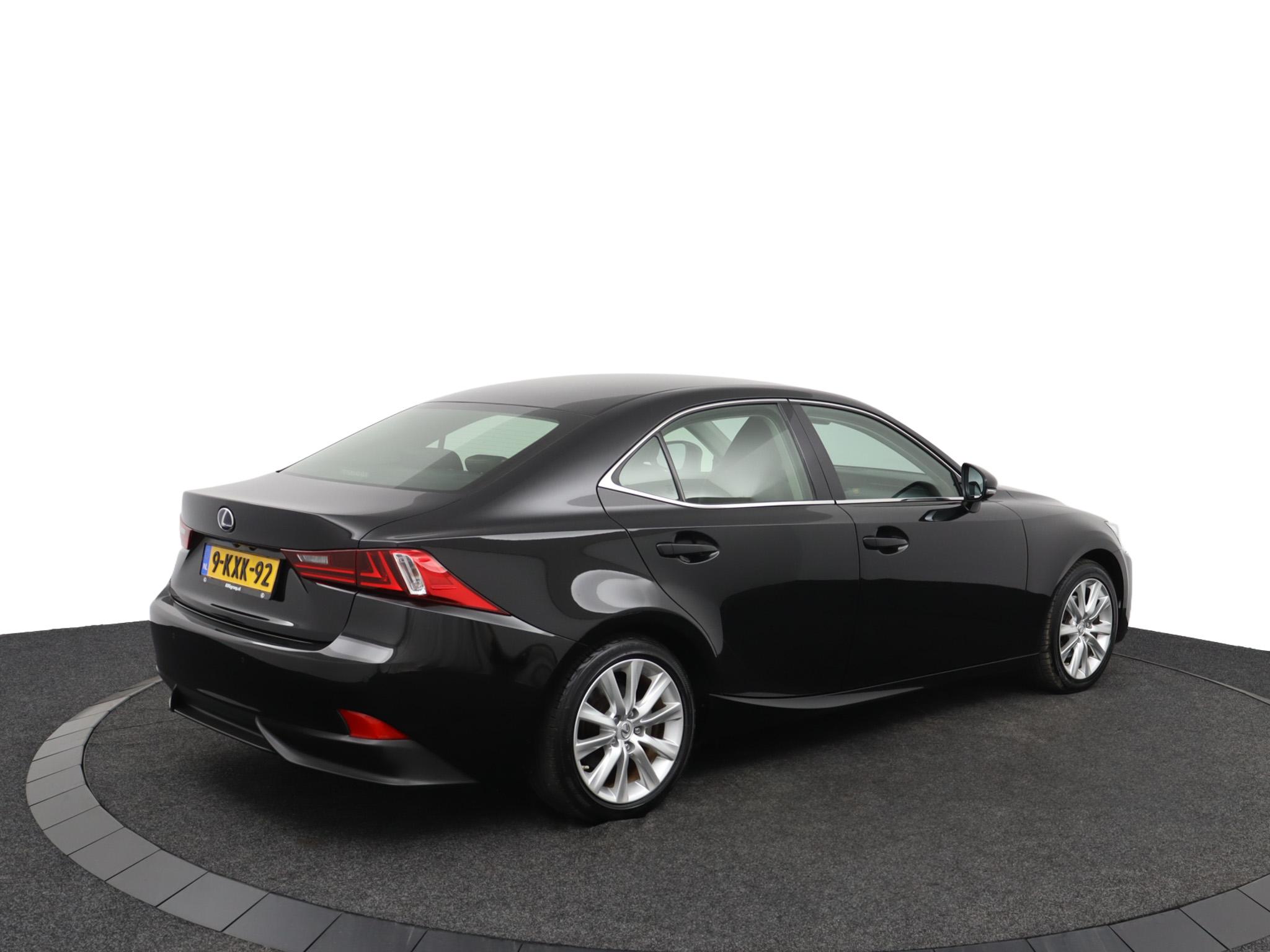 Lexus IS 300h 25th Edition - Afbeelding 2