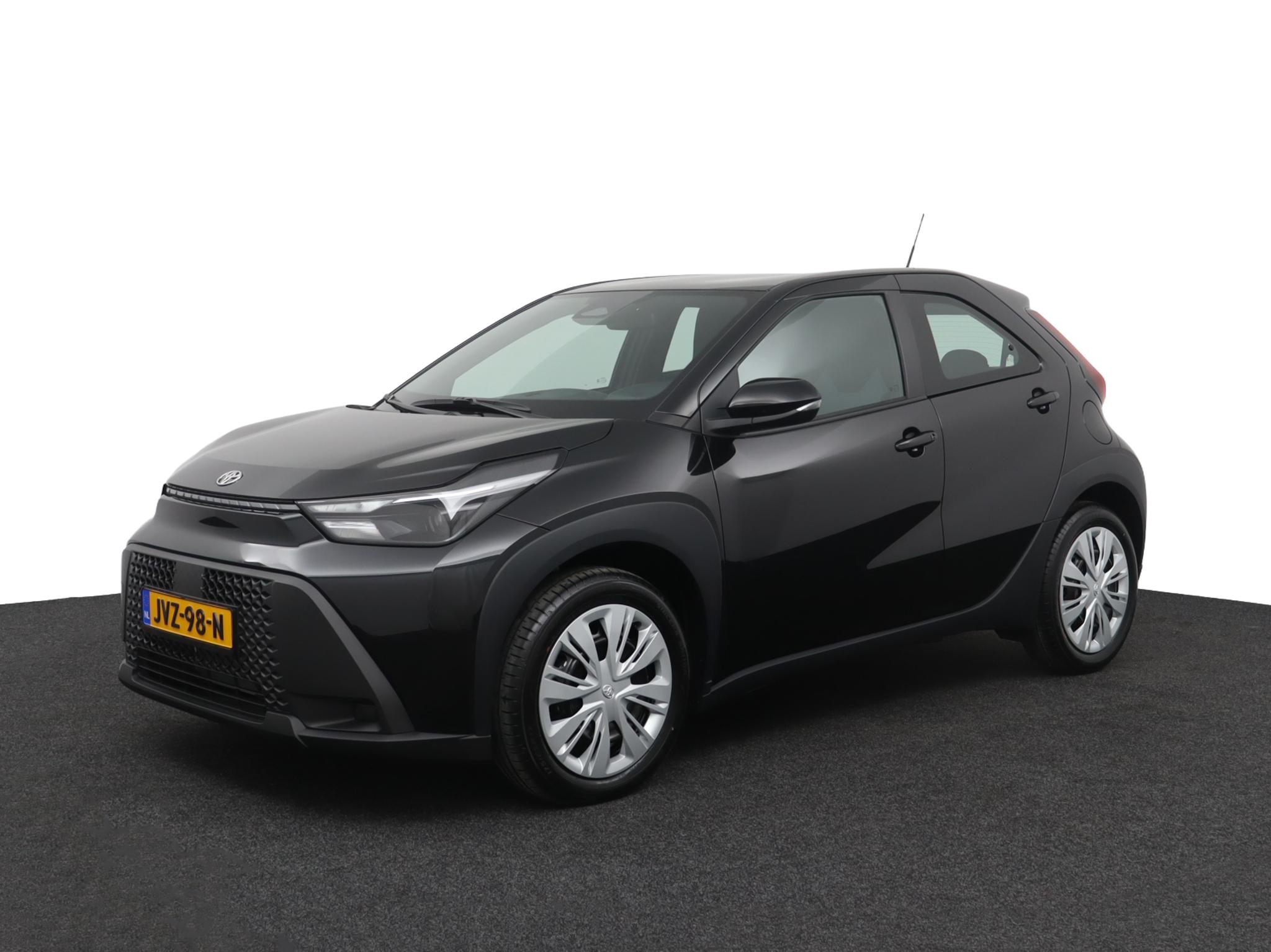 Toyota Aygo X Hybrid 115 play