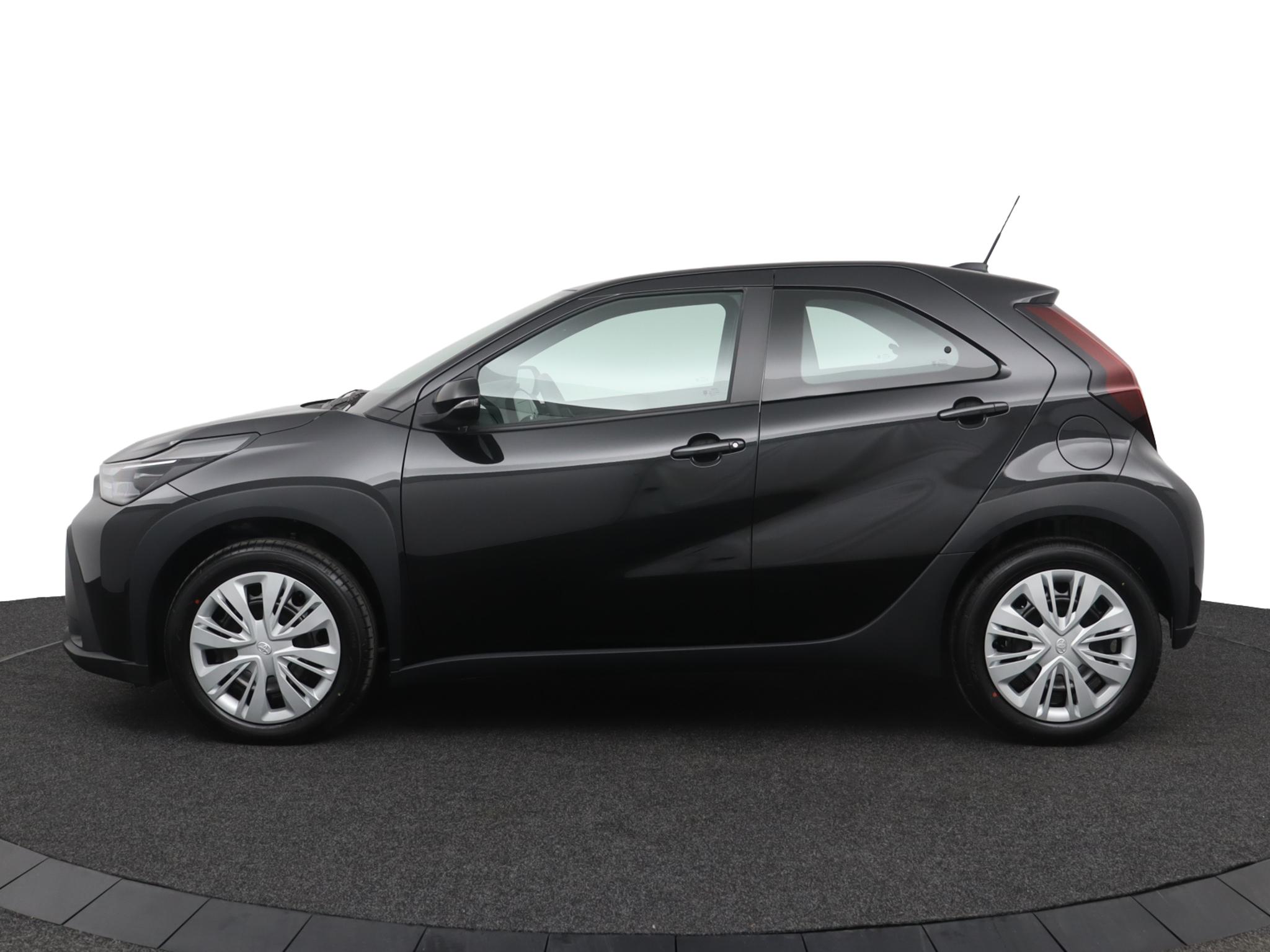 Toyota Aygo X Hybrid 115 play - Afbeelding 3