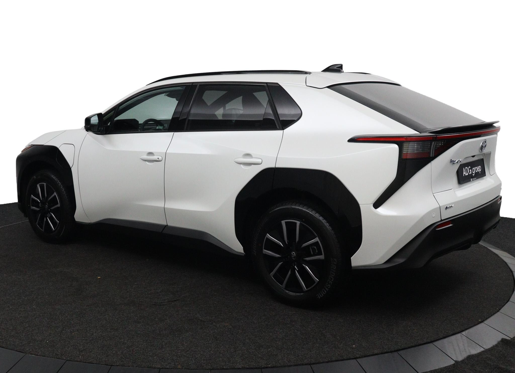 Toyota bZ4X Dynamic 73 kWh - Afbeelding 4