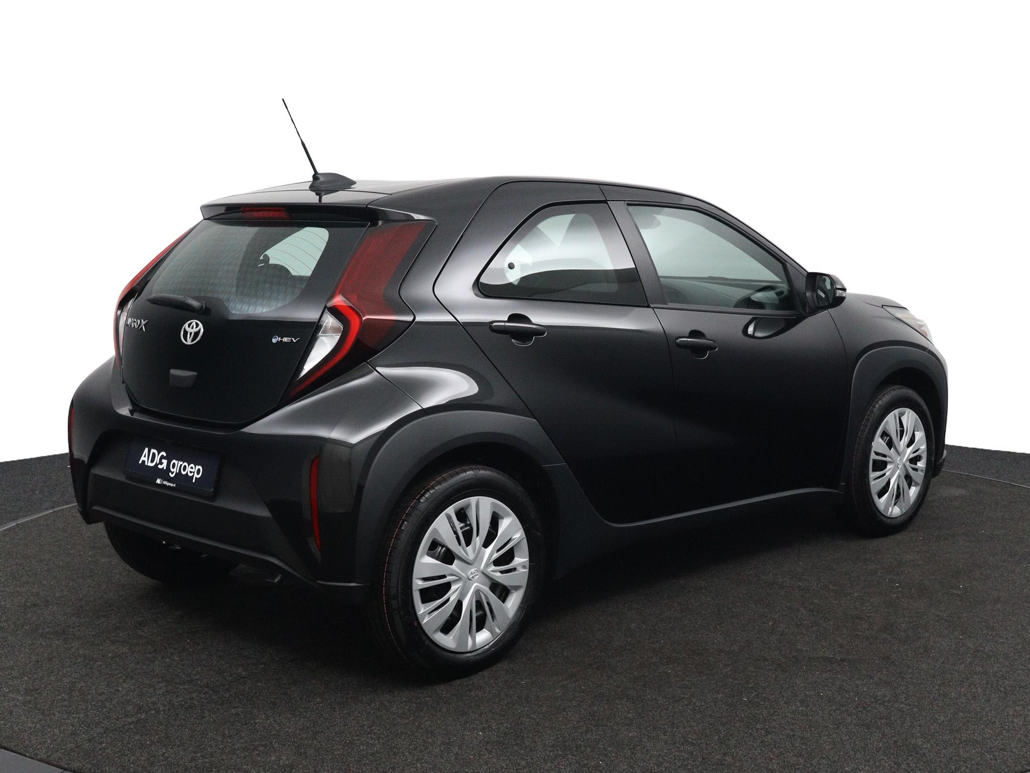 Toyota Aygo X Hybrid 115 play - Afbeelding 2