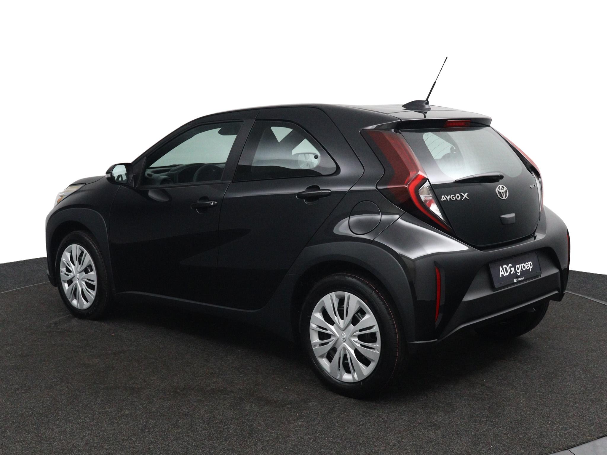 Toyota Aygo X Hybrid 115 play - Afbeelding 4